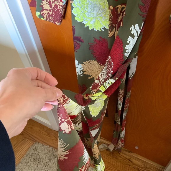 Zara Floral Print Midi Dress/Green,Red, Beige Floral/Women’s Size Large - Picture 6 of 10